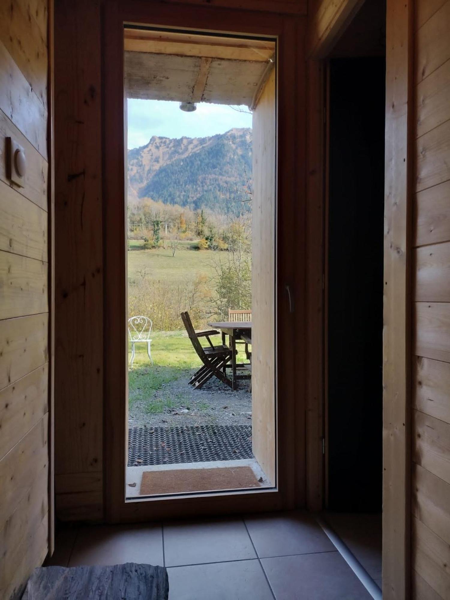 L'Ostal Villa Les Combes  Exteriör bild